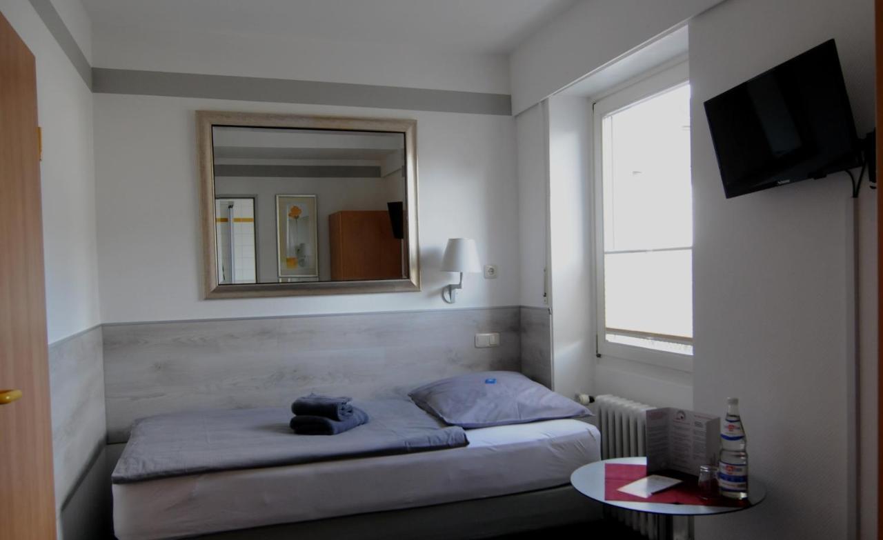 Nell-Breuning-Hotel Herzogenrath Eksteriør billede