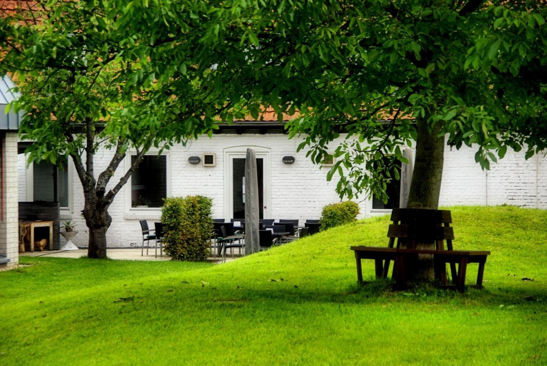 Nell-Breuning-Hotel Herzogenrath Eksteriør billede