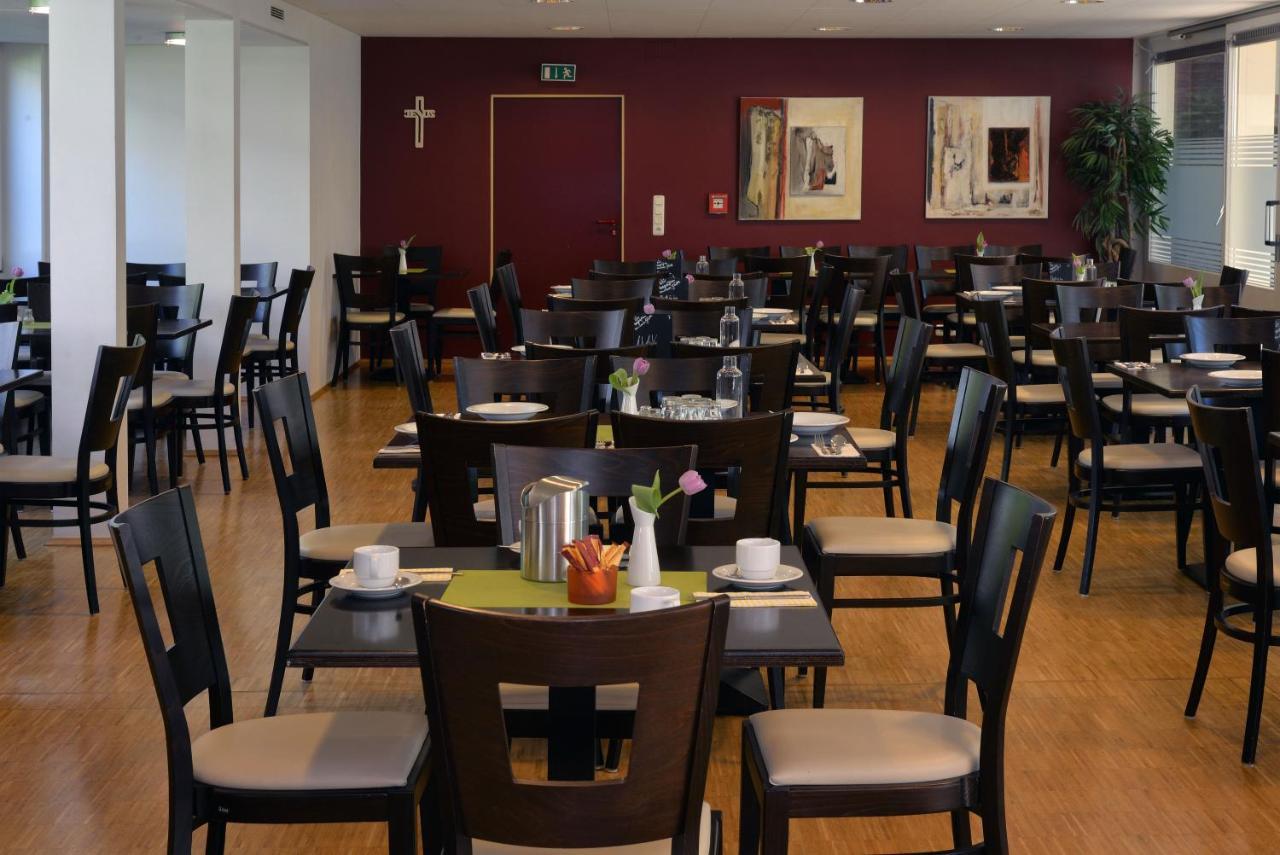 Nell-Breuning-Hotel Herzogenrath Eksteriør billede